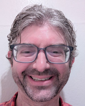 Ed Yerke-Robins headshot