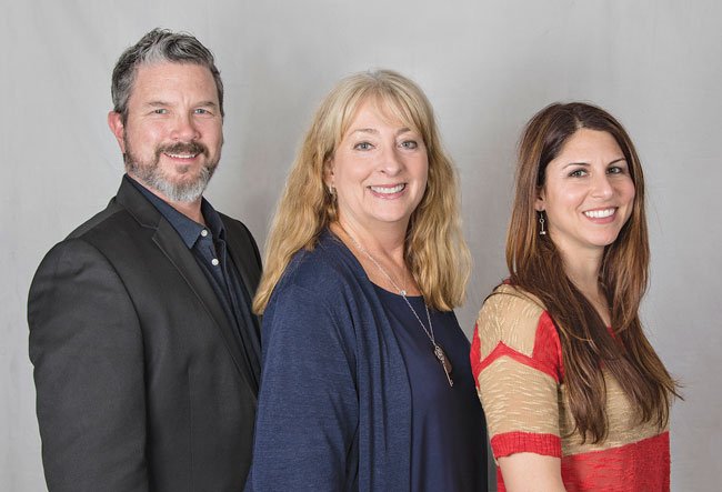 photo of IMF infoline team