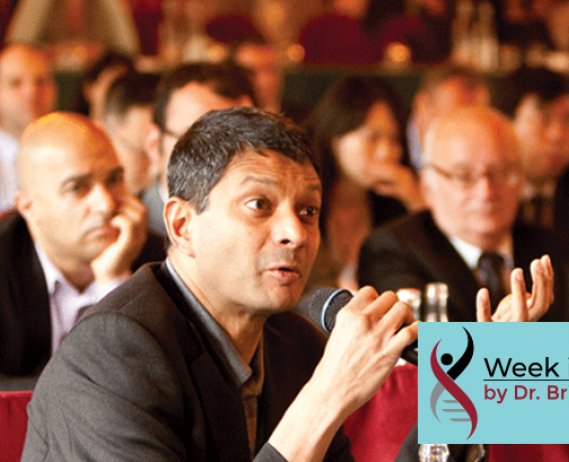 Dr. Rajkumar asks question at the Kyoto International Myeloma Workshop