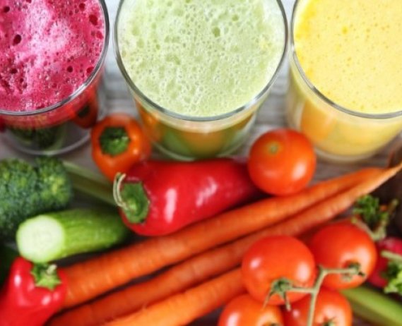 An assortment of vegetables and vegetable juices