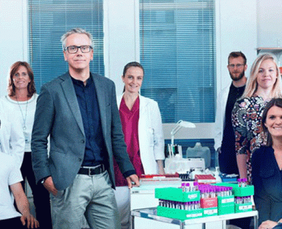 Dr. Sigurder Kristinsson and the iStopMM team 