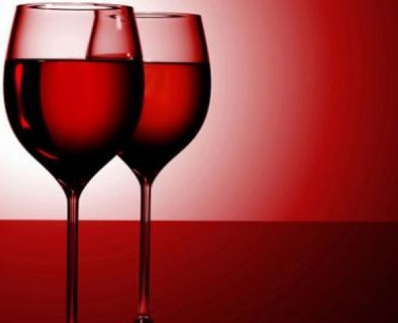 Two glasses of red wine