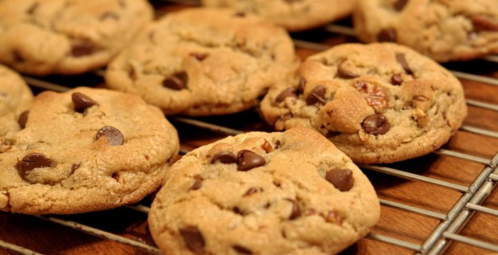 chocolate chip cookies.