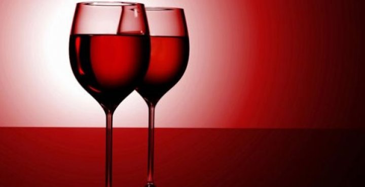 Two glasses of red wine