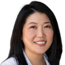 Sarah Lee headshot