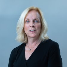 kim noonan headshot