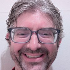 Ed Yerke-Robins headshot
