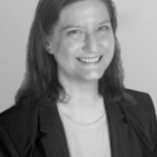 Kathryn Strobach headshot