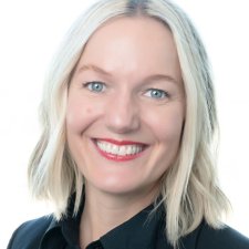 Carrie Bellerive headshot