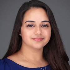 Shonali Midha headshot