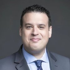 Joshua Richter headshot